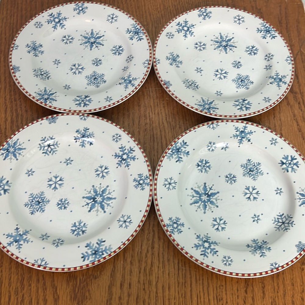Christmas Sakura Snowflake Salad Plate 8" Stoneware Debbie Mumm Vtg Collectible